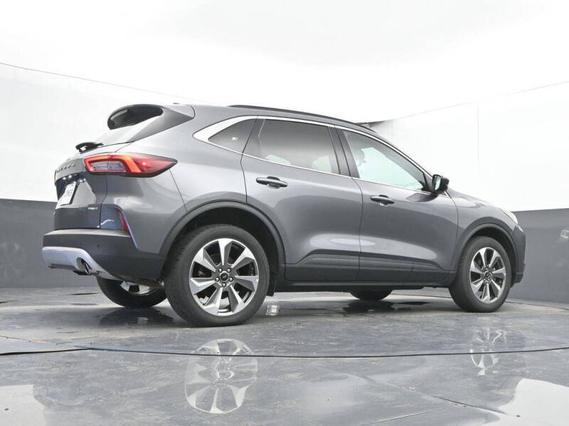 2024 Ford Escape Platinum
