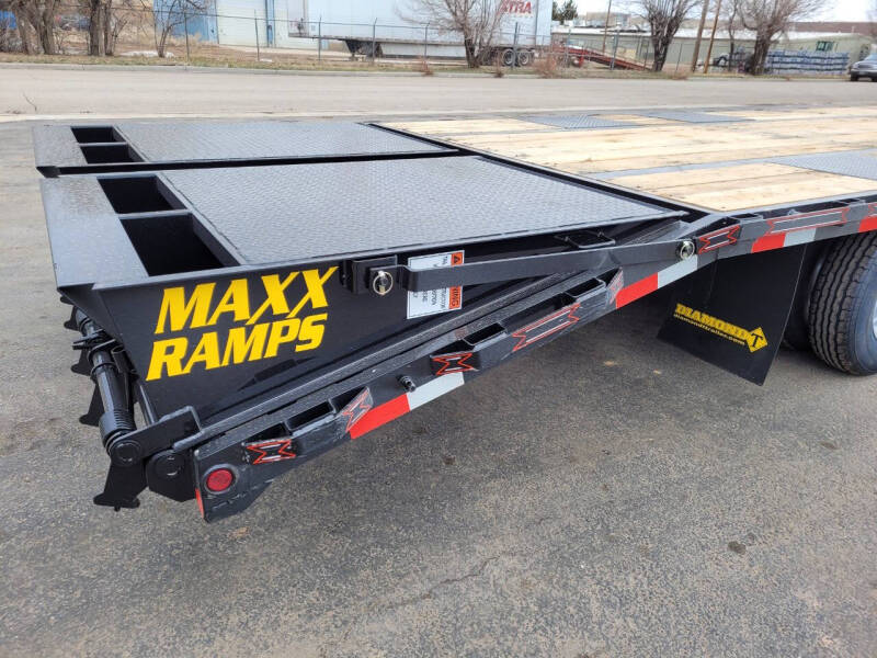2026 Diamond-T 30FT FLATBED TRAILER