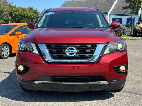 2017 Nissan Pathfinder SV
