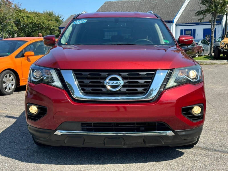 2017 Nissan Pathfinder SV