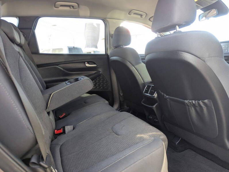 2019 Hyundai Santa Fe SE 2.4L