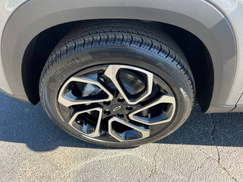 2025 Chevrolet Trax RS