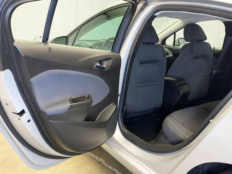 2016 Chevrolet Cruze LT Auto