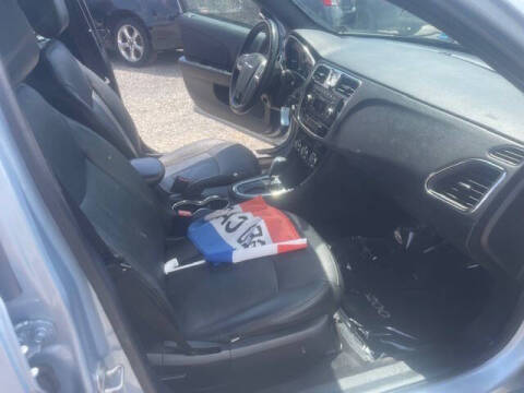 2014 Chrysler 200 Touring