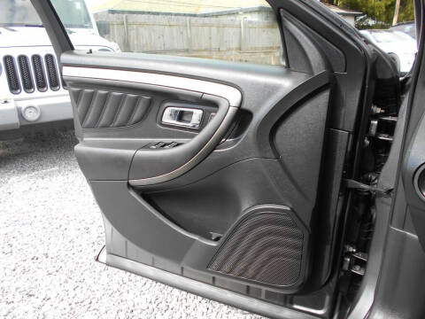 2014 Ford Taurus SEL