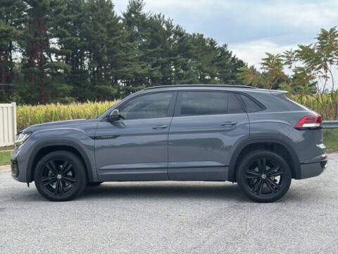 2023 Volkswagen Atlas Cross Sport V6 SEL R-Line Black 4Motion