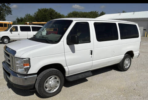 2014 Ford E-Series E-350 SD XLT