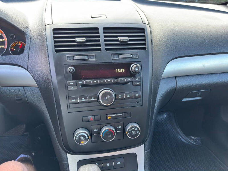 2009 Saturn Outlook XE