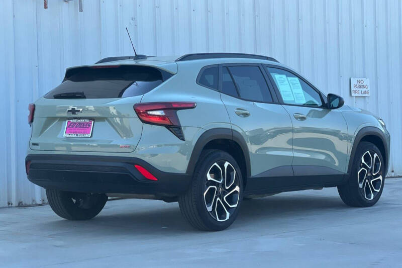 2024 Chevrolet Trax RS