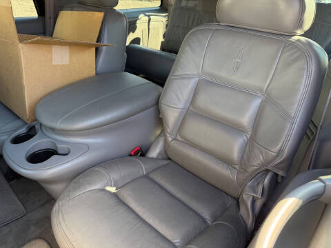 2000 Lincoln Navigator