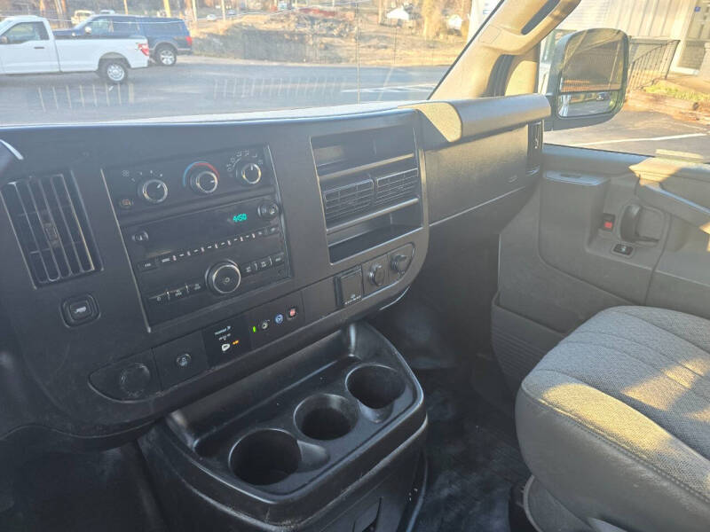 2021 Chevrolet Express 2500