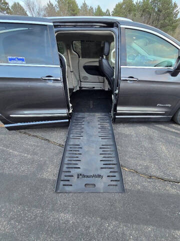 2020 Chrysler Pacifica Touring L