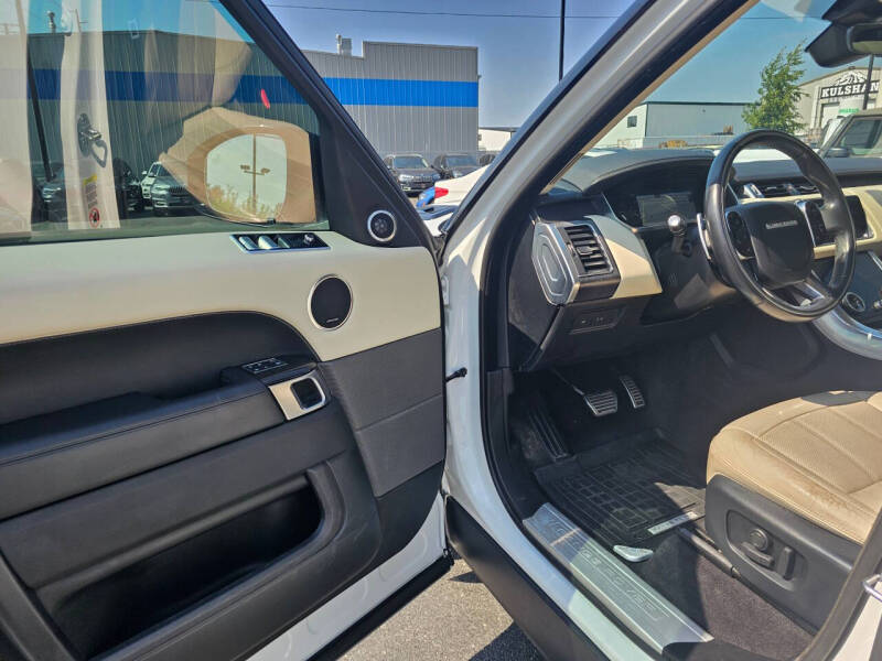 2020 Land Rover Range Rover Sport P525 HSE Dynamic