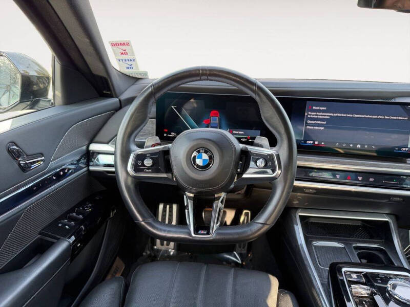 2024 BMW 7 Series 740i