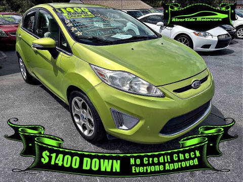 2011 Ford Fiesta SES