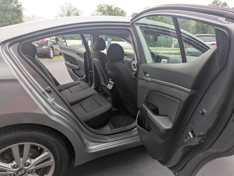 2018 Hyundai Elantra