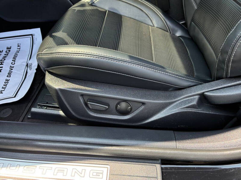 2025 Ford Mustang GT Premium
