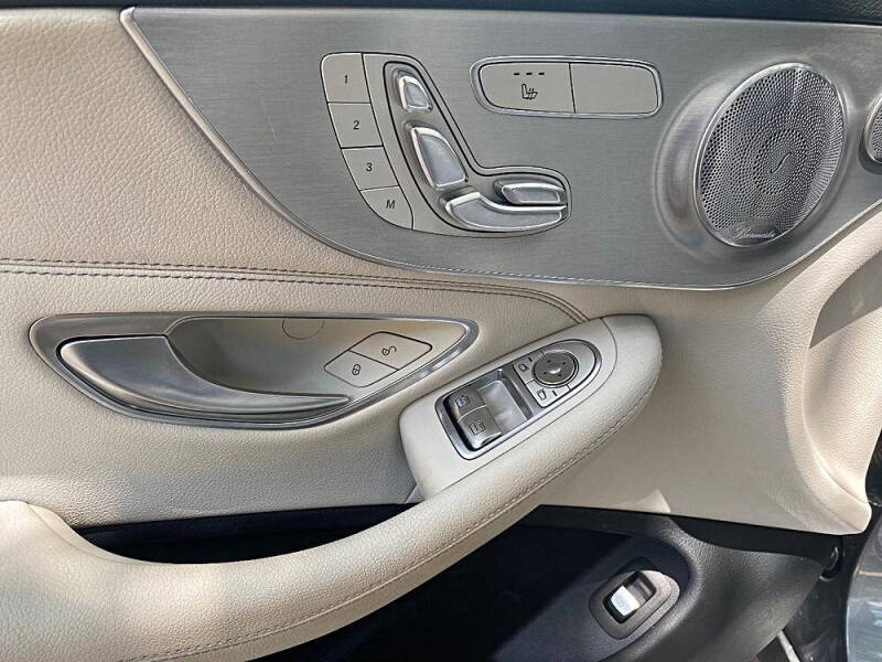 2017 Mercedes-Benz C-Class C 300