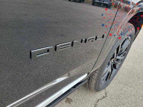 2024 GMC Yukon Denali