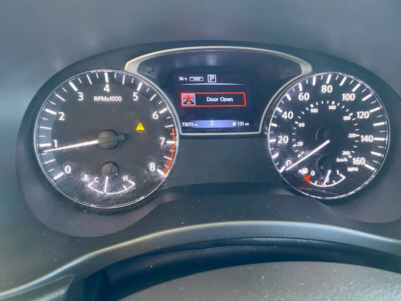 2019 Nissan Pathfinder SL