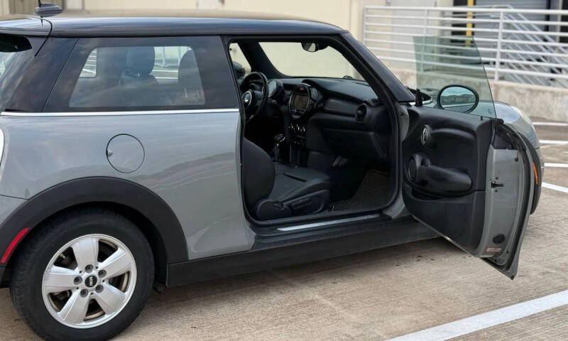 2016 MINI Hardtop 2 Door Cooper