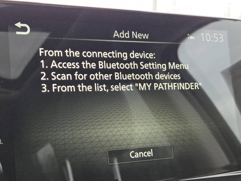 2025 Nissan Pathfinder SL