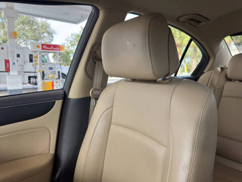 2014 Hyundai Genesis 5.0L R-Spec