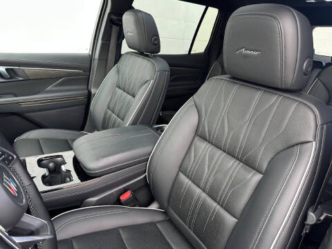 2025 Buick Enclave Avenir