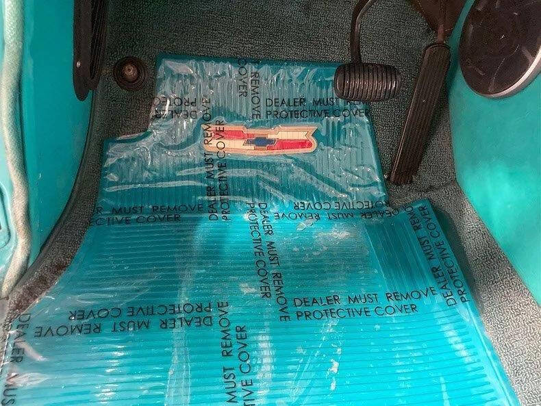 1955 Chevrolet Bel Air 32