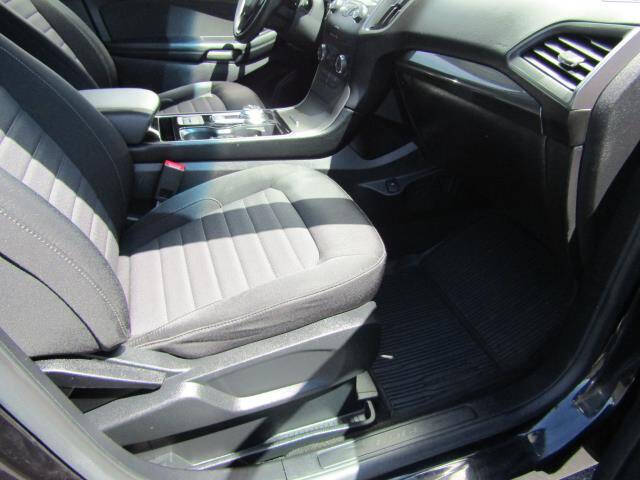 2019 Ford Edge SE