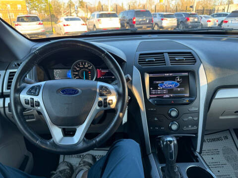 2014 Ford Explorer XLT