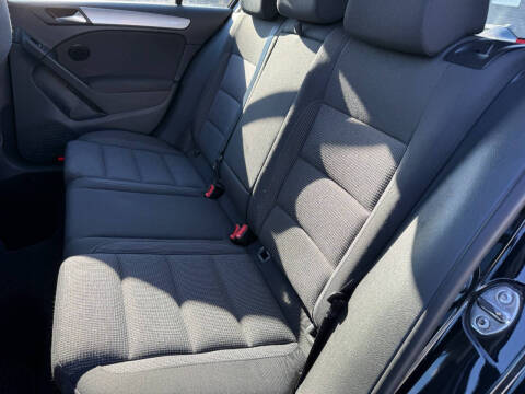 2011 Volkswagen Golf 2.5L PZEV