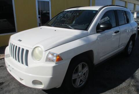 2007 Jeep Compass for sale at Buy Here Pay Here Lawton.com in Lawton OK