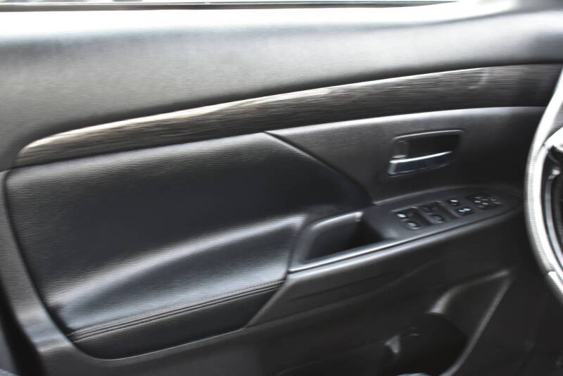 2018 Mitsubishi Outlander SEL