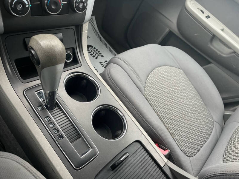 2012 Chevrolet Traverse LS