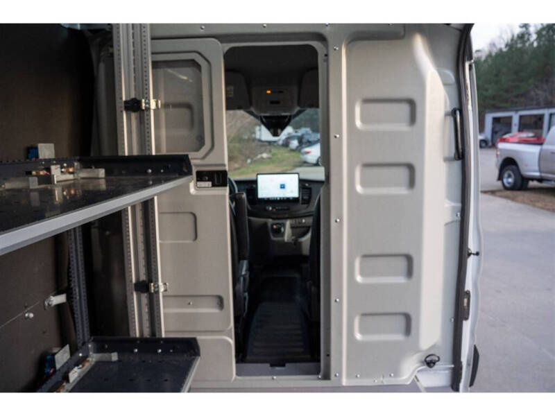 2022 Ford E-Transit 350