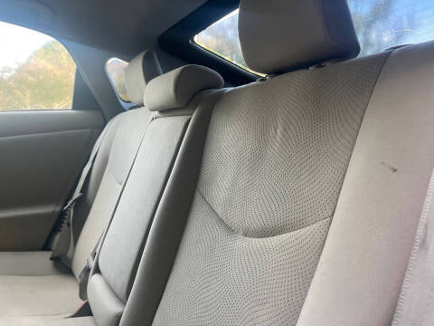 2011 Toyota Prius Two