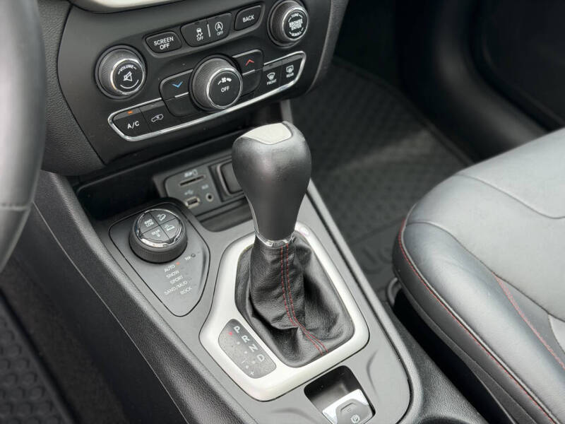 2015 Jeep Cherokee Trailhawk