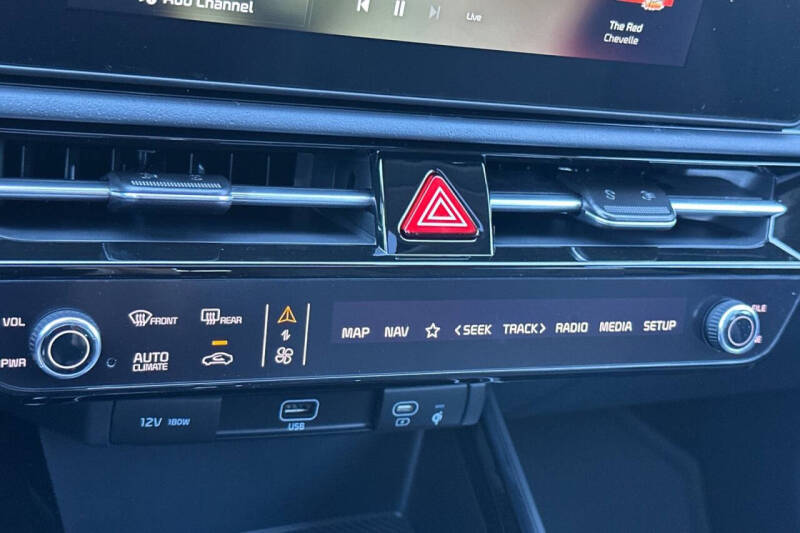 2025 Kia Niro EX Touring