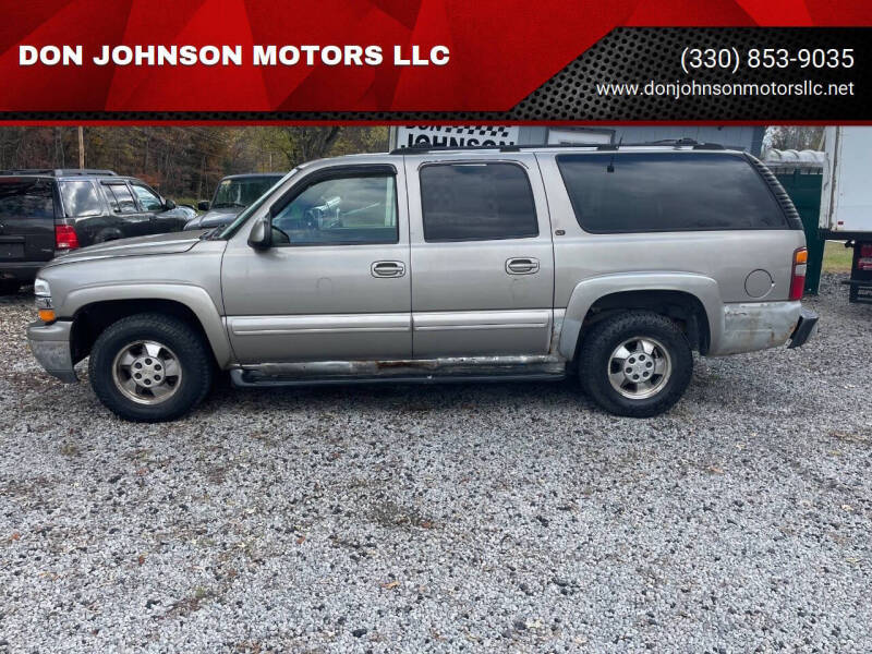 2001 Chevrolet Suburban Base's photo