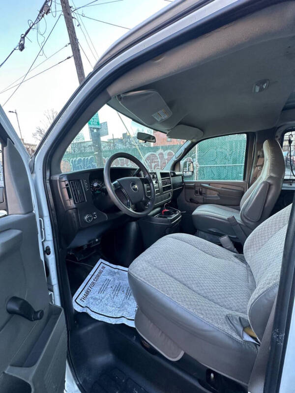 2009 Chevrolet Express 2500