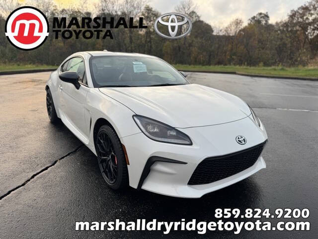 2025 Toyota GR86 Premium