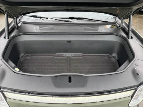 2023 Rivian R1T Launch Edition