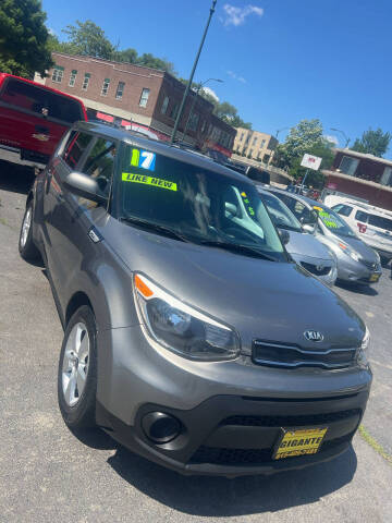 2017 Kia Soul for sale at GIGANTE MOTORS INC in Joliet IL