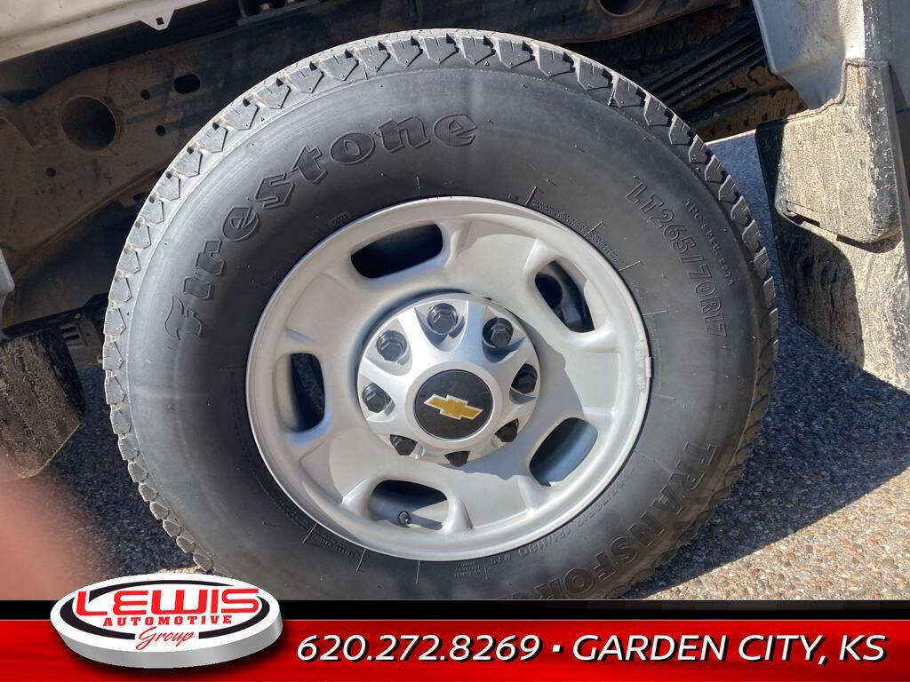 2021 Chevrolet Silverado 2500HD for sale at Lewis Chevrolet of Garden City in Garden City, KS