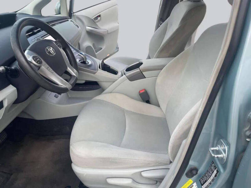 2015 Toyota Prius Two
