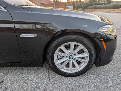 2015 BMW 5 Series 528i