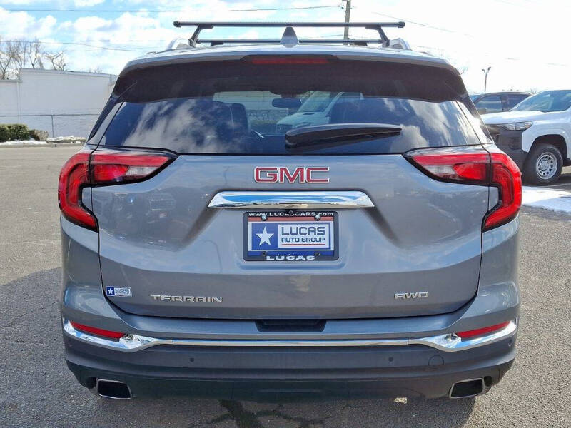 2020 GMC Terrain SLT