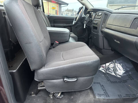 2004 Dodge Ram 1500 SLT