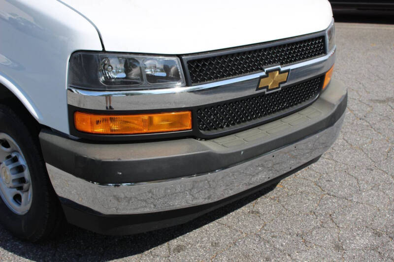 2026 Chevrolet Express 2500
